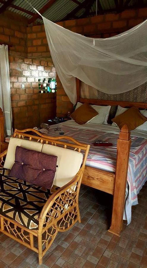 Evergreen Eco Lodge Retreat Tujereng Bagian luar foto
